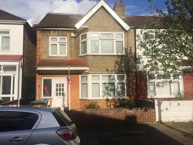 Clarendon Road, Edmonton, N18